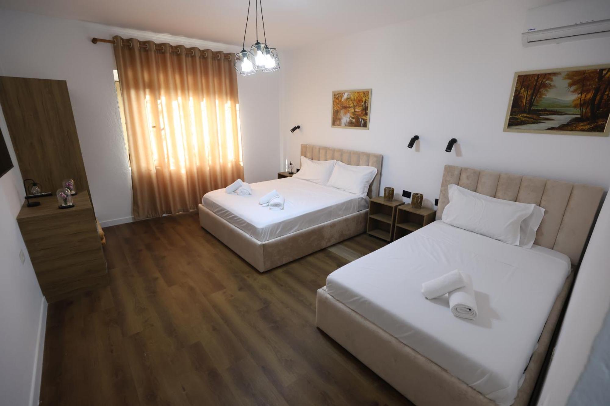 Vila Alizee Hotel Tirana Extérieur photo